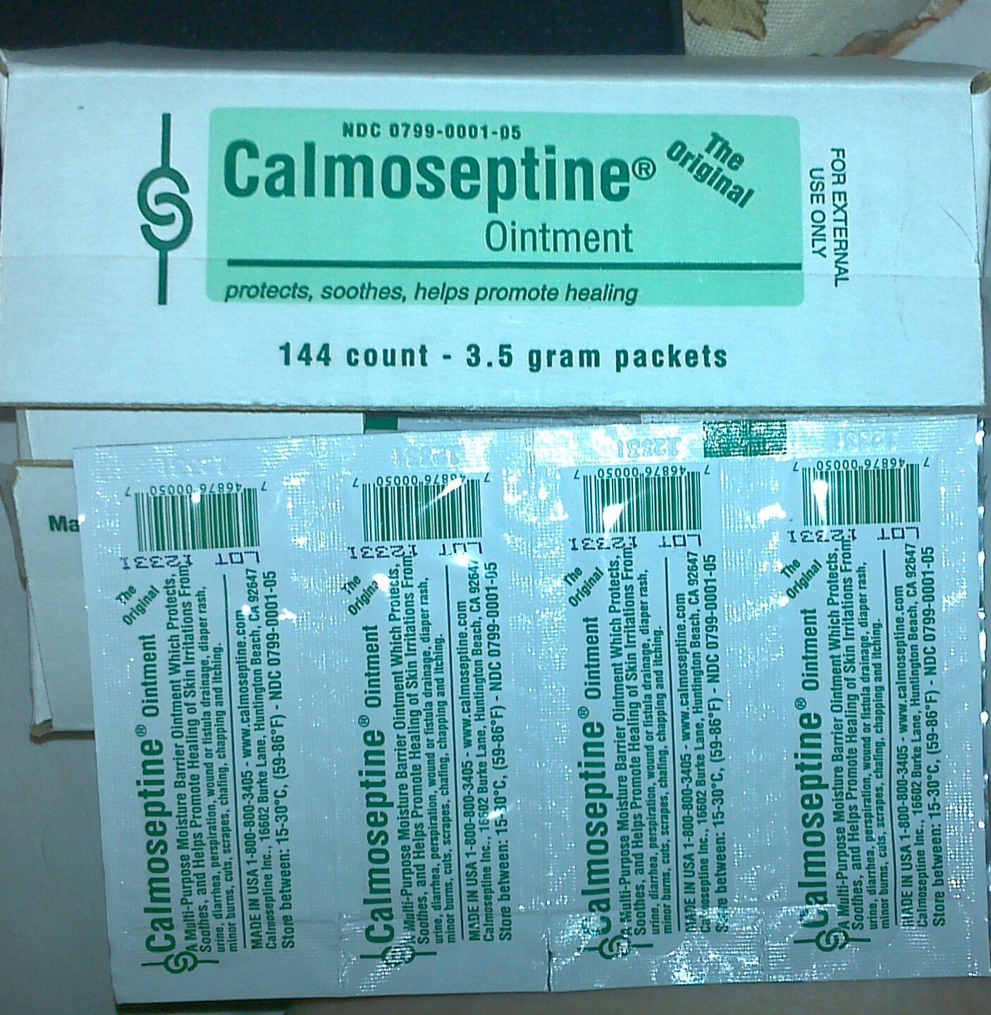 Calmoseptine Moisture Barrier Ointment, 3.5 gm Pack 6416799000105