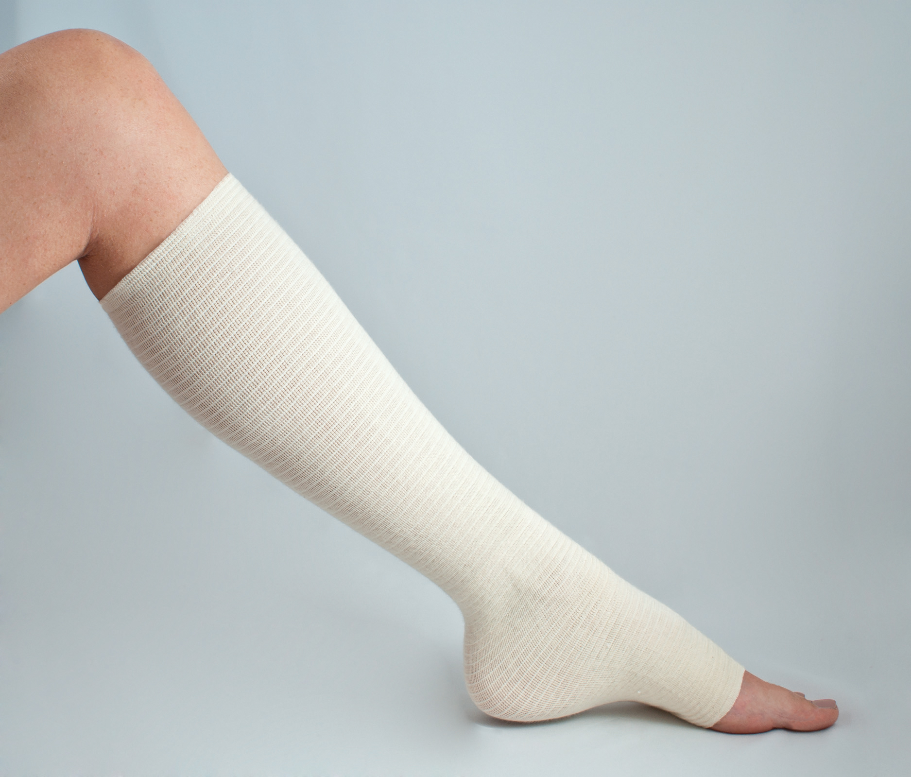tg shape Tubular Bandage, X-Large Full Leg, 16-1/4" - 17-3/4" Circumference, 22 Yards LR88903