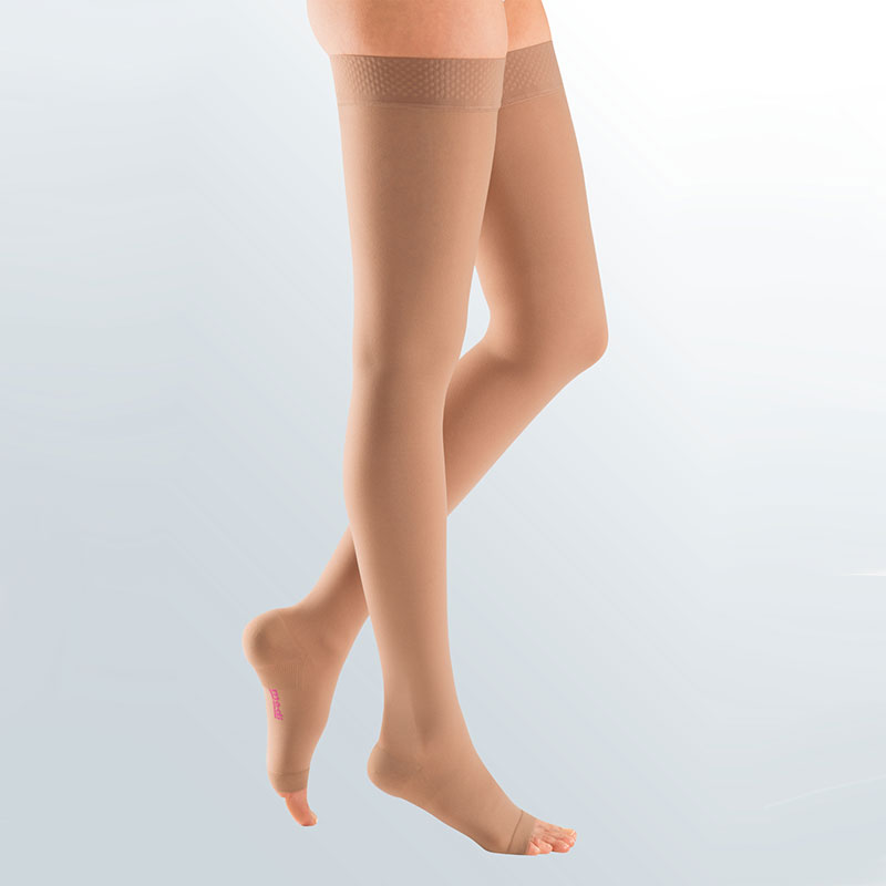 Mediven Comfort Thigh-High with Silicone Border, 20-30, Open, Sand, Size 2 NE47712